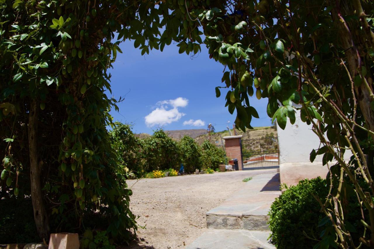 Hostal Vientos Del Altiplano Putre Esterno foto