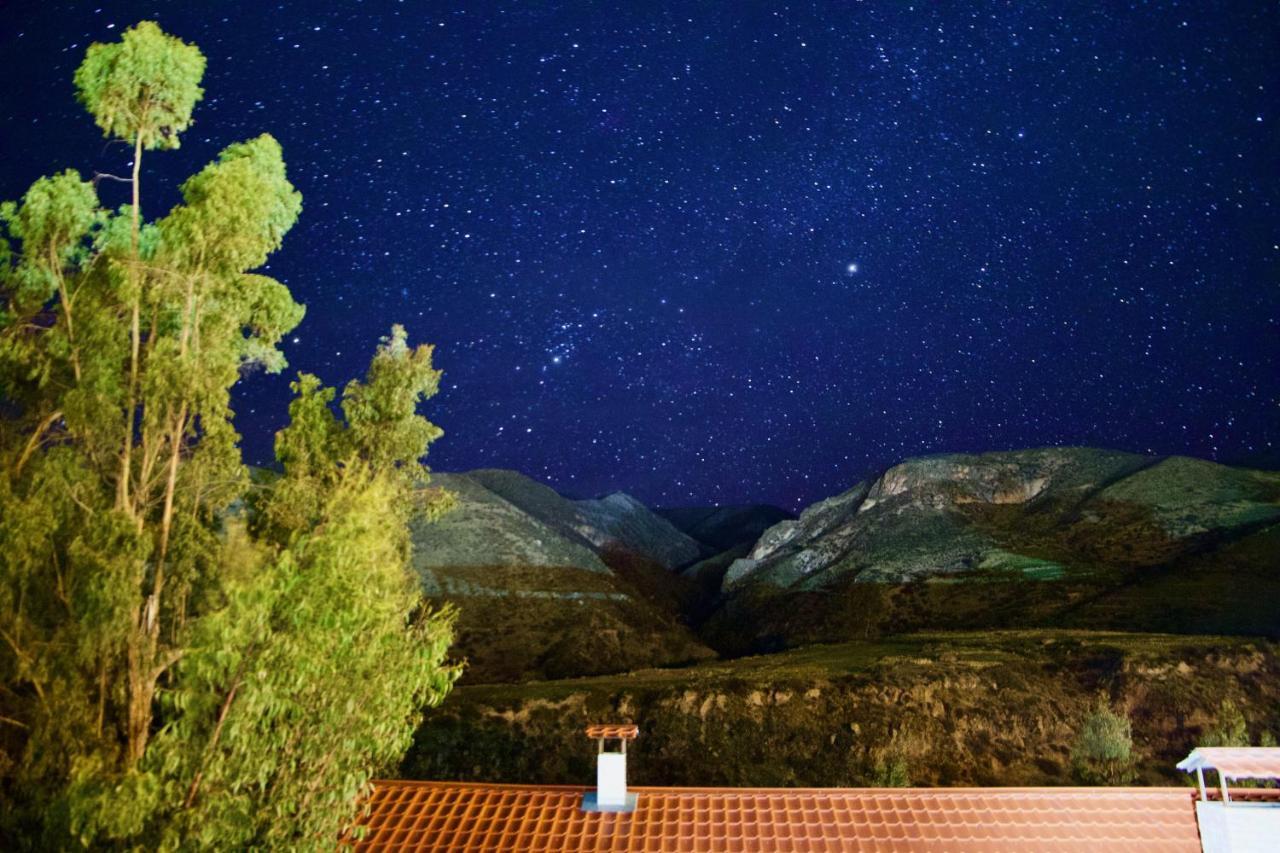 Hostal Vientos Del Altiplano Putre Esterno foto