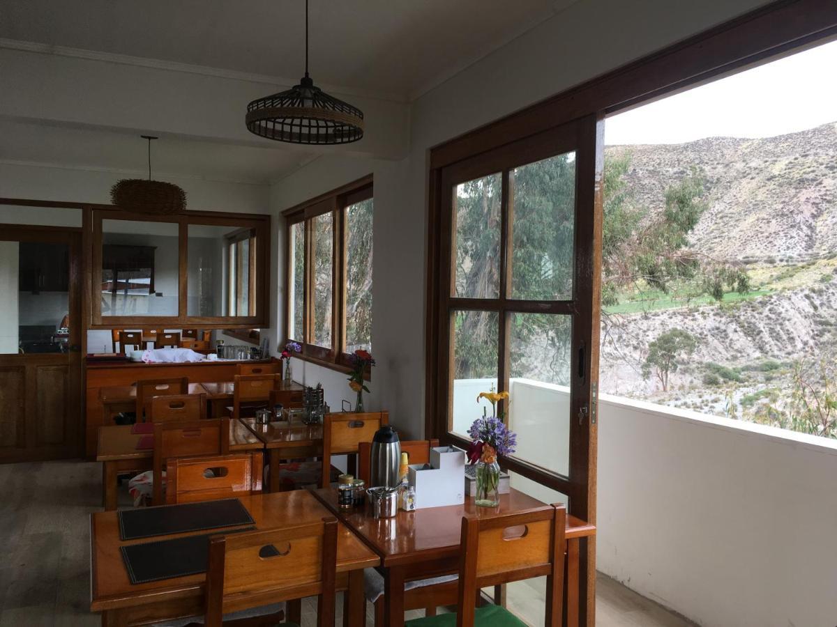 Hostal Vientos Del Altiplano Putre Esterno foto